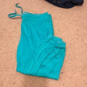 Nike athletic capris